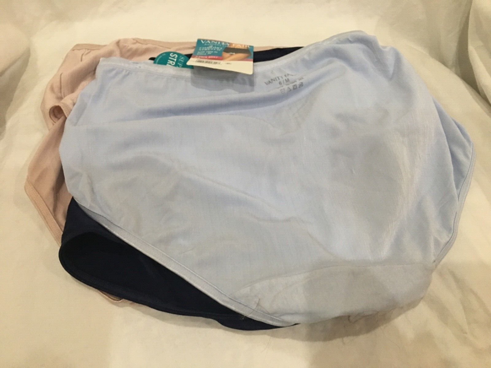 Vanity Fair Radiant Collection Brief 3 Pack S/5 Comfort Stretch Nylon NEW