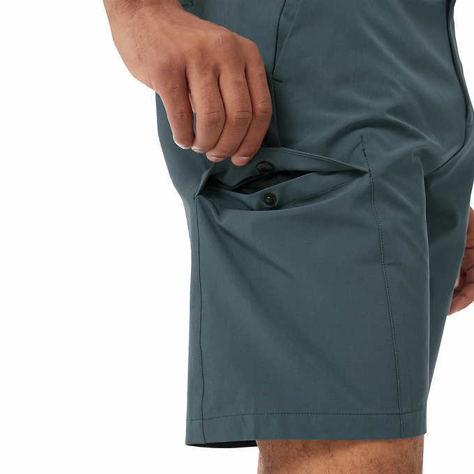 Lightweight with Stretch 32 Degrees Cool Men’s Tech Cargo Short | C33