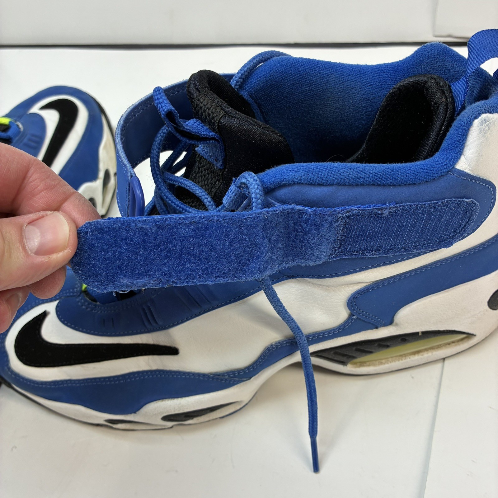 Nike Men’s Blue Air Griffey Max Varsity Royal Sneakers Size 11 us.