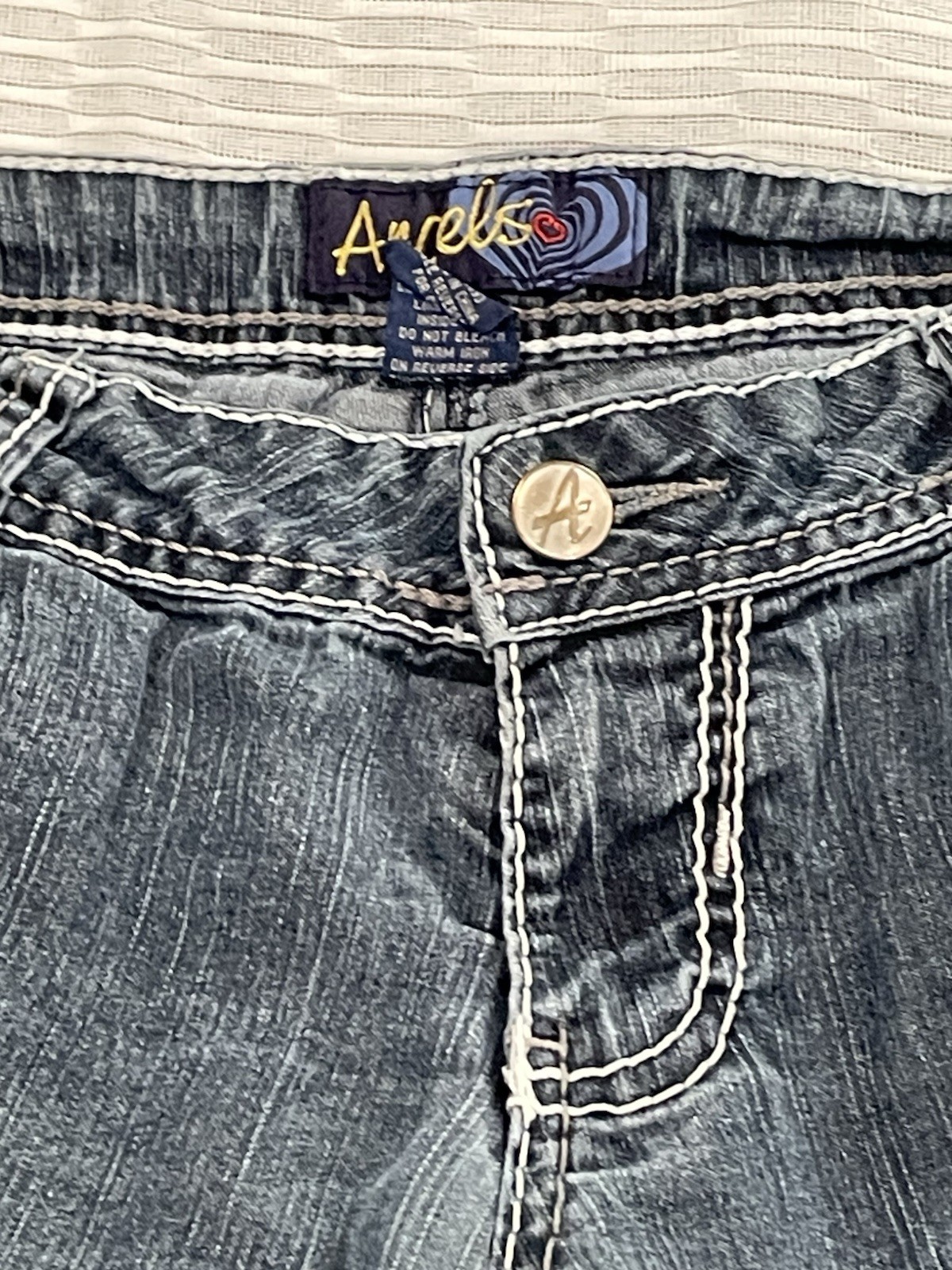 Angels Womens Size 11 Custom Cut Off Denim Shorts Frayed Raw Hem Blue Jeans W31