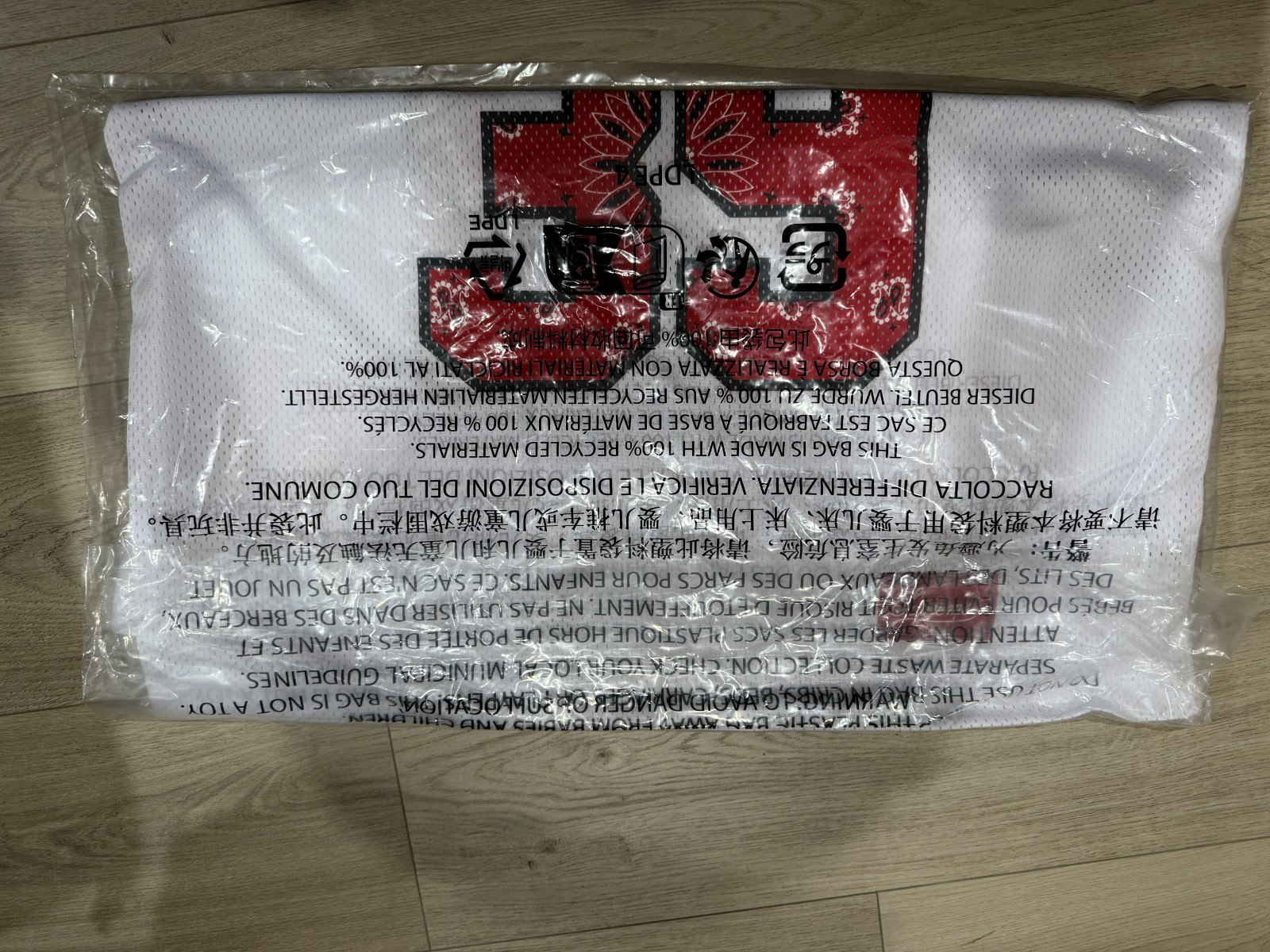 Supreme SS25 Bandana Graphic Logo Football Jersey White Size S, M, L, XL NEW