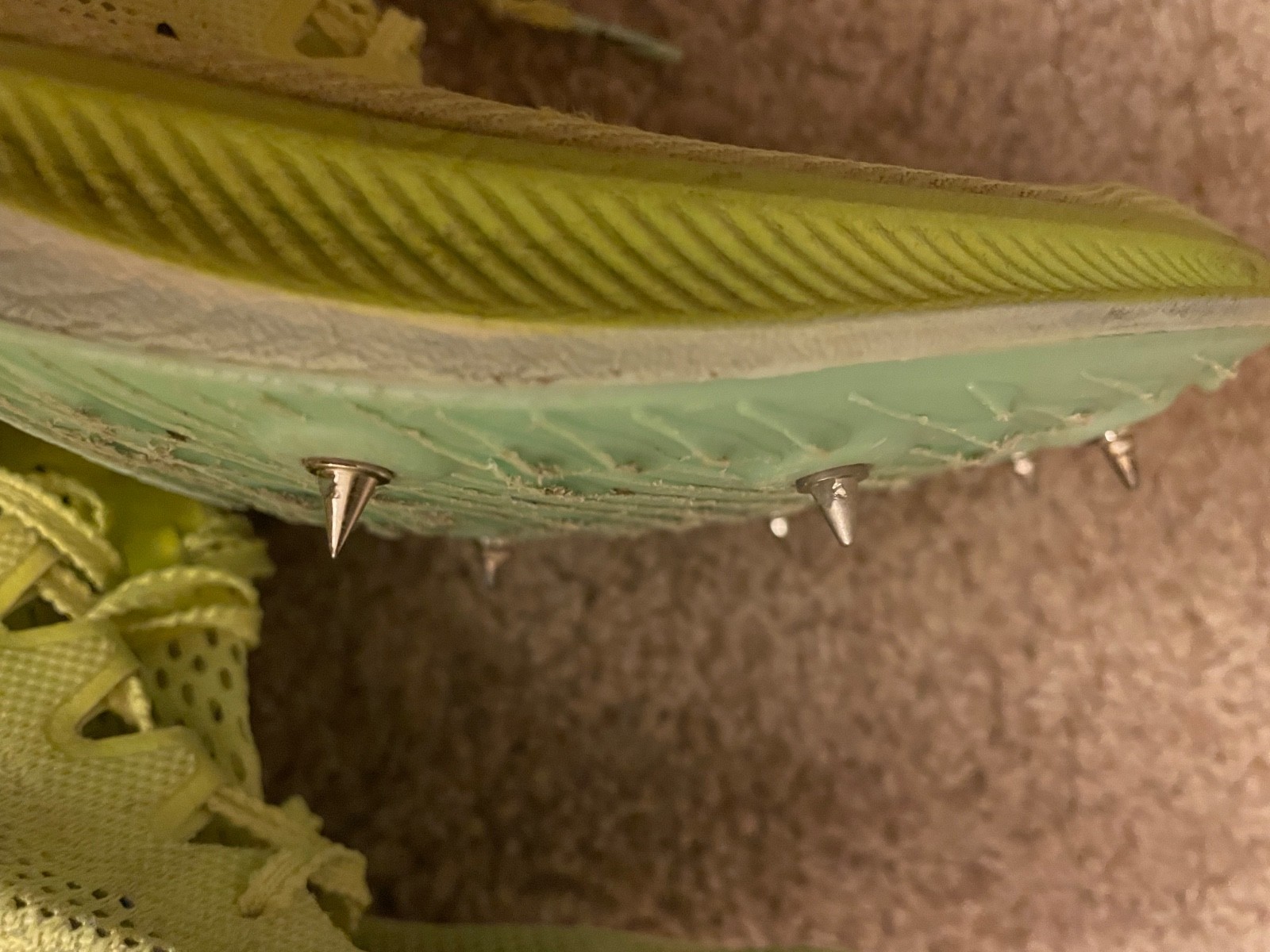 Size 12.5 – Nike ZoomX Dragonfly Volt Mint Foam