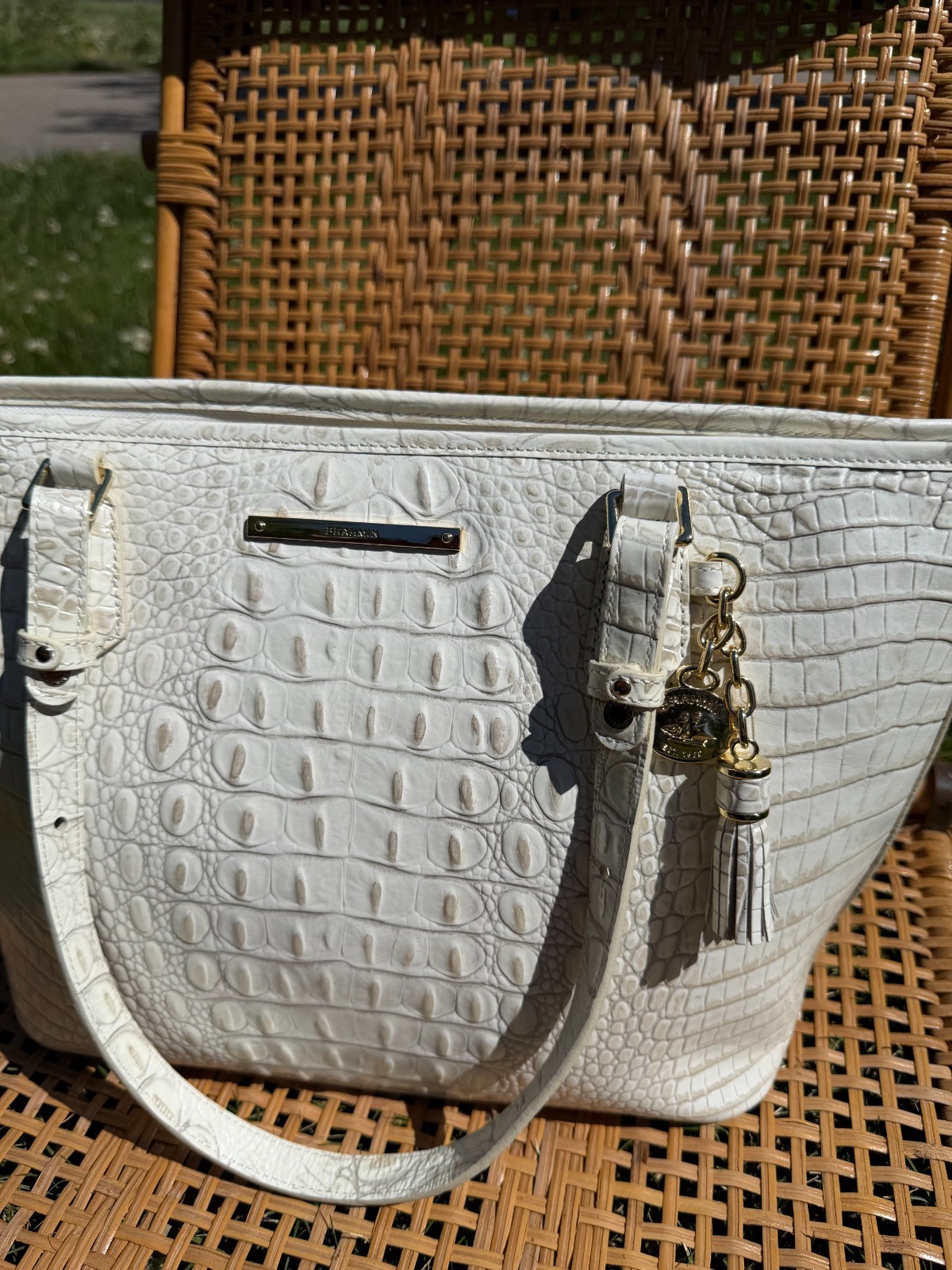 Brahmin Medium Asher Tote – White Croc Embossed Melbourne Leather w Tassel Charm