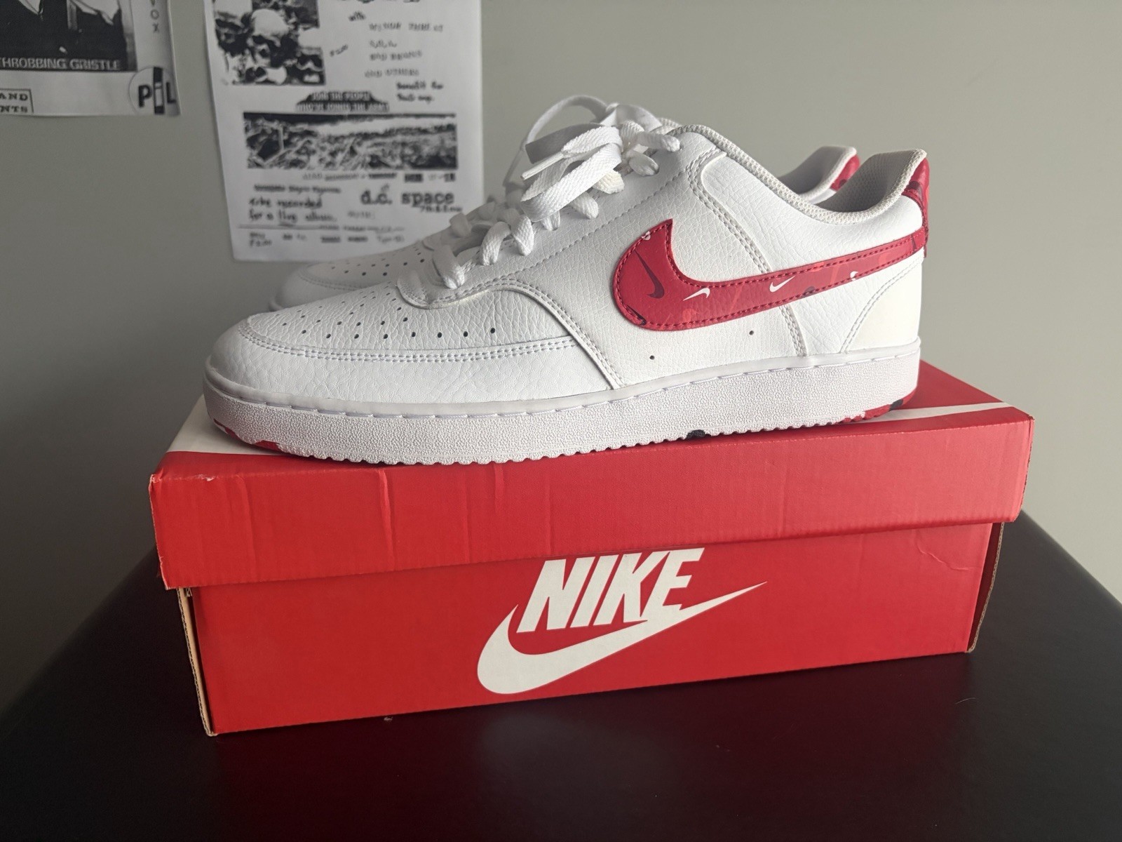Nike Court Vision Low White Red Men’s 10.5 New With Box