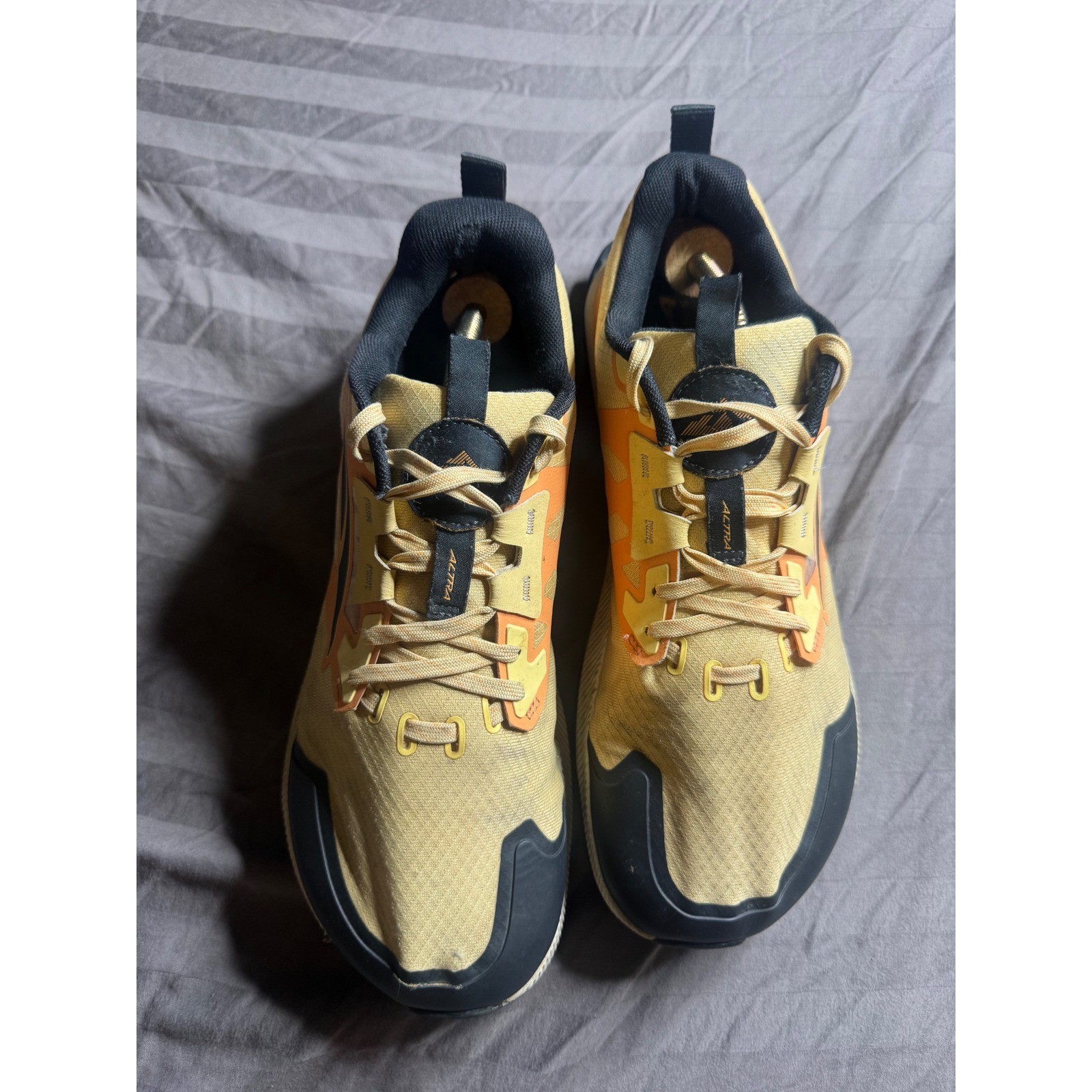Altra Lone Peak 7 Womens Trail Running Shoes Yellow Orange AL0A7R7G880 US 10.5