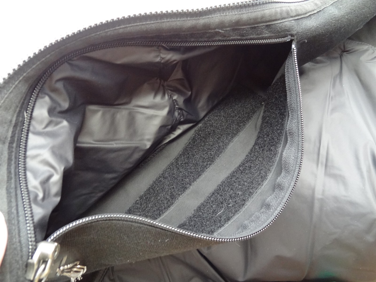 UnderTech Undercover M Crossroads Fitted Quilted Full Zip CC Vest Locking Pocket