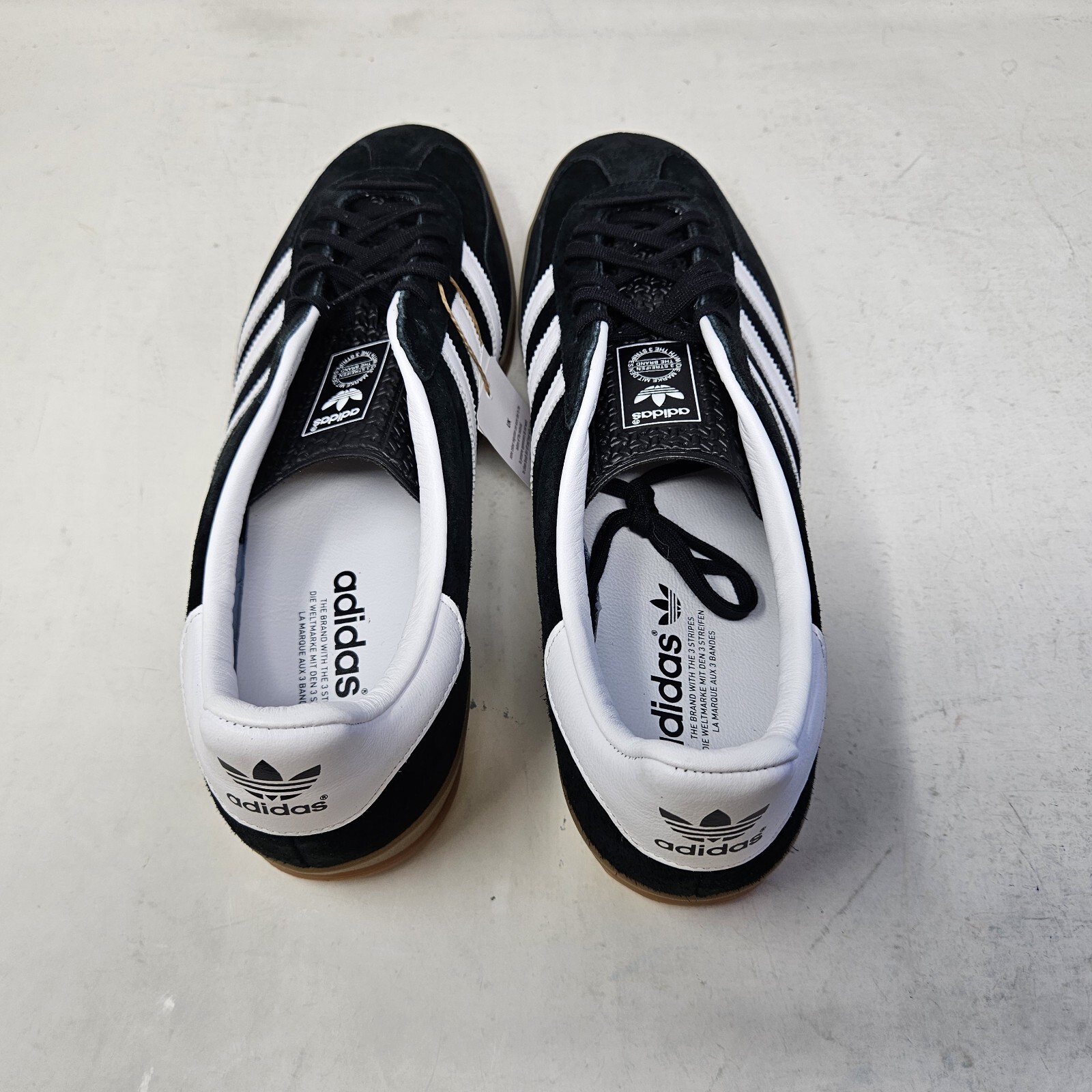 Men’s Adidas Gazelle Indoor Black Gum Athletic Casual Shoes / H06259 / Size 13