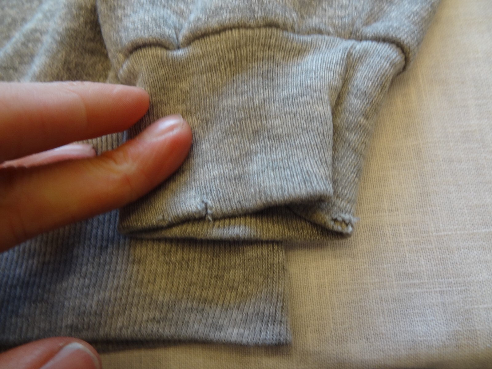 Vintage Champion Cotton Polyester Blend Sweatshirt Mens Small Grey Blank