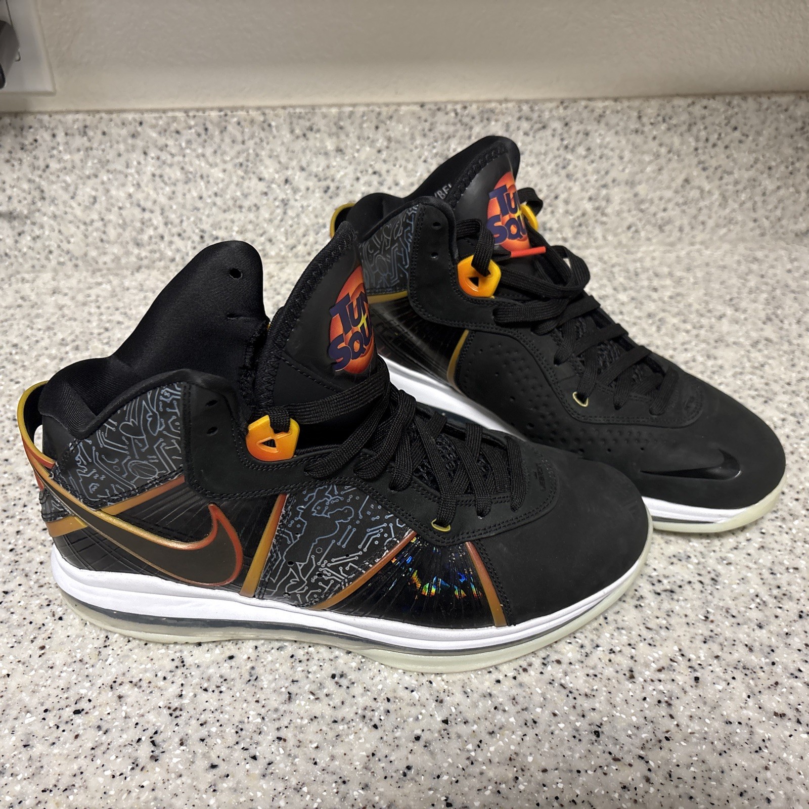 Size 10.5 – Nike Space Jam x LeBron 8 A New Legacy Shoes/Sneakers Please Read