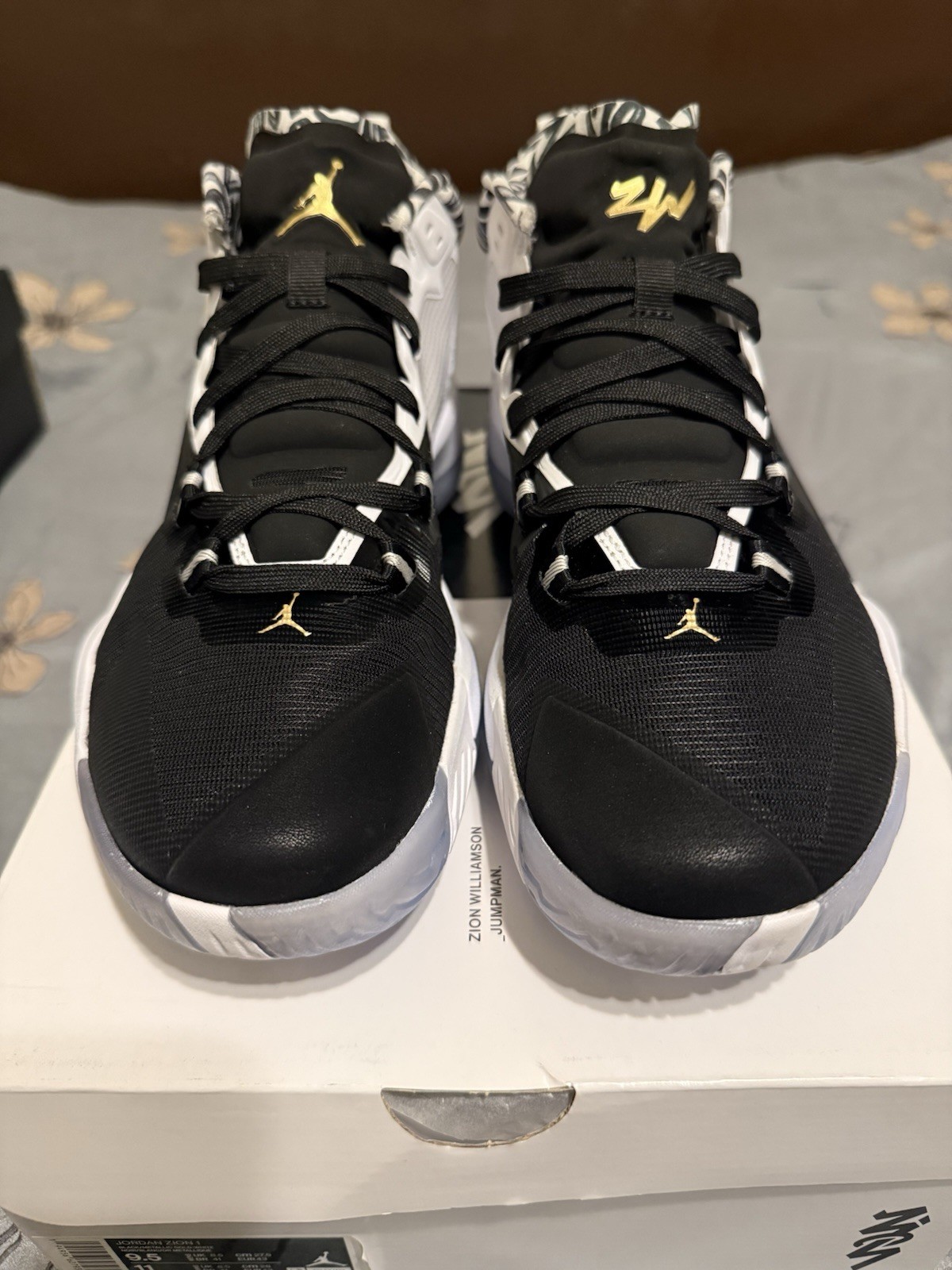 JORDAN ZION 1 I WHITE BLACK METALLIC GOLD DA3130 002 Men’s SZ 9.5 NEW W Box