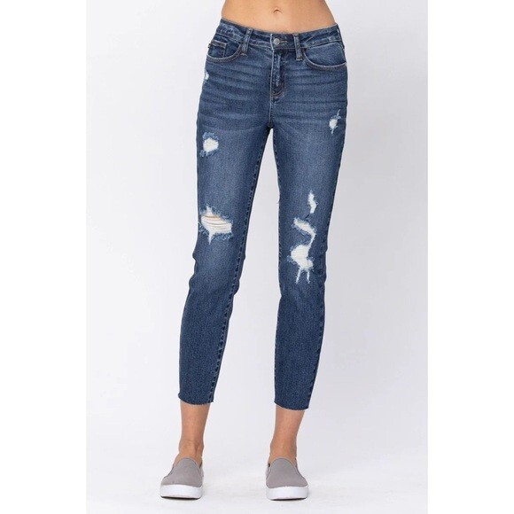 Judy Blue Vintage Cut Off Relaxed Fit Jeans Distressed Destroyed Size 11 / 30