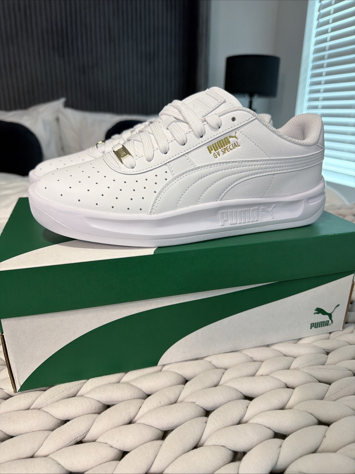 PUMA Gv Special Lace Up Mens White Sneakers Casual Shoes 39837401 Size 9.5