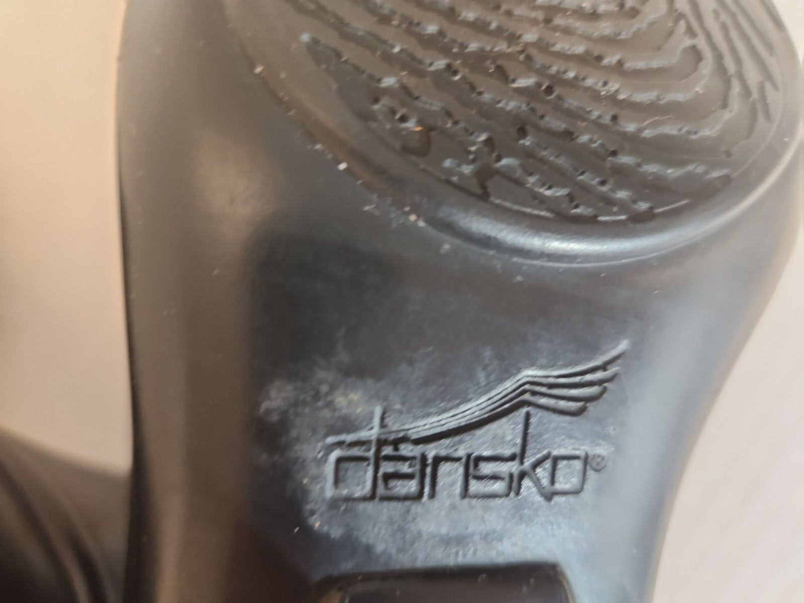 Dansko Black Leather 2.25 in Heel Shoes Size 41 (US 10-10.5)