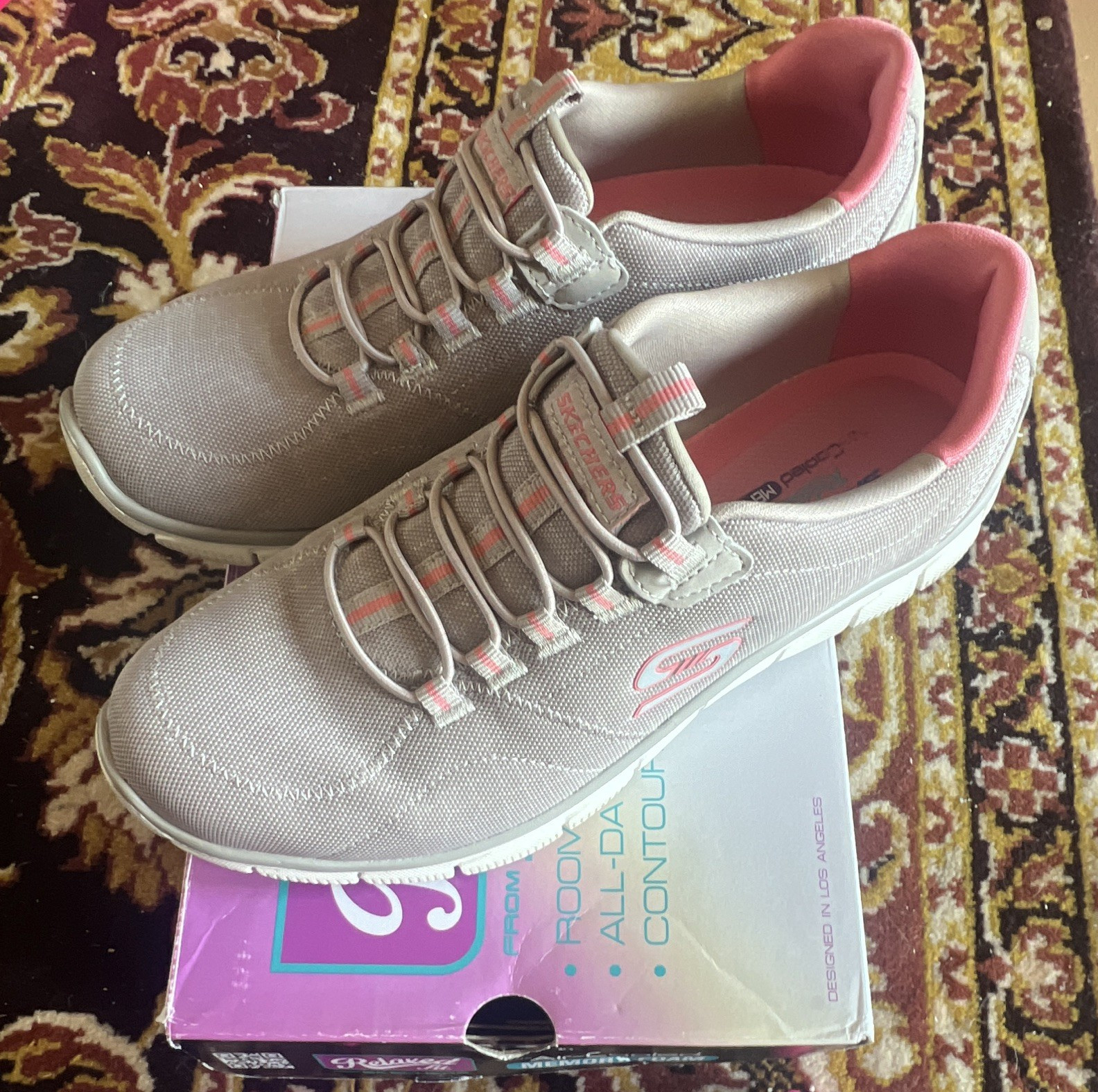 SKECHERS Relaxed Fit Empire Rock Around Size 8 Memory Foam Taupe/Pink Sneakers