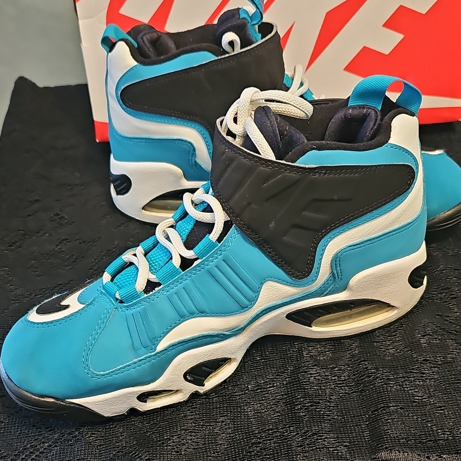 Nike Air Griffey Max 1 Colorblock Blue White Black Mid Top Athletic Sneakers