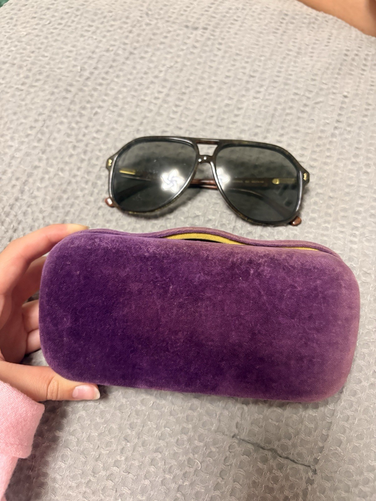 Gucci Sunglasses | Brown Marbled Frame | Authentic | Comes in Purple Velvet Case