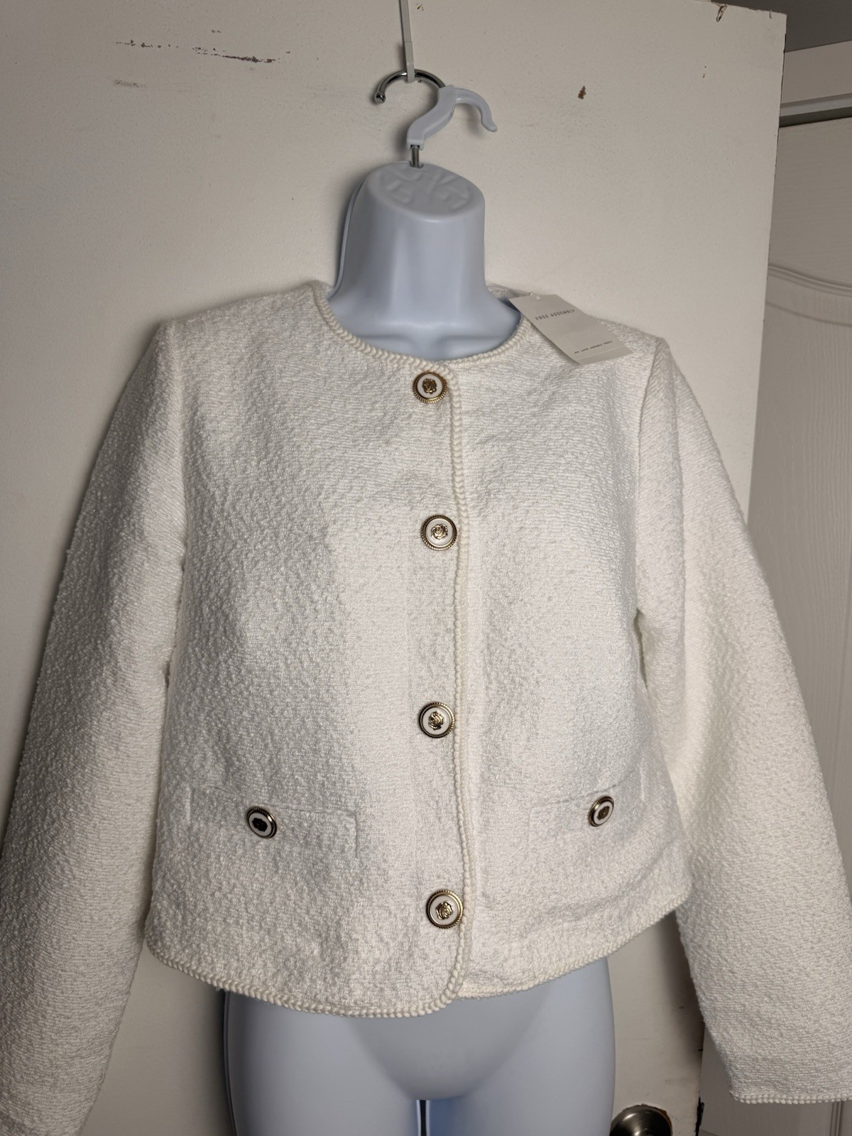 Free Assembly Women White Button Front Jacket Pockets Long Sleeve XS New
