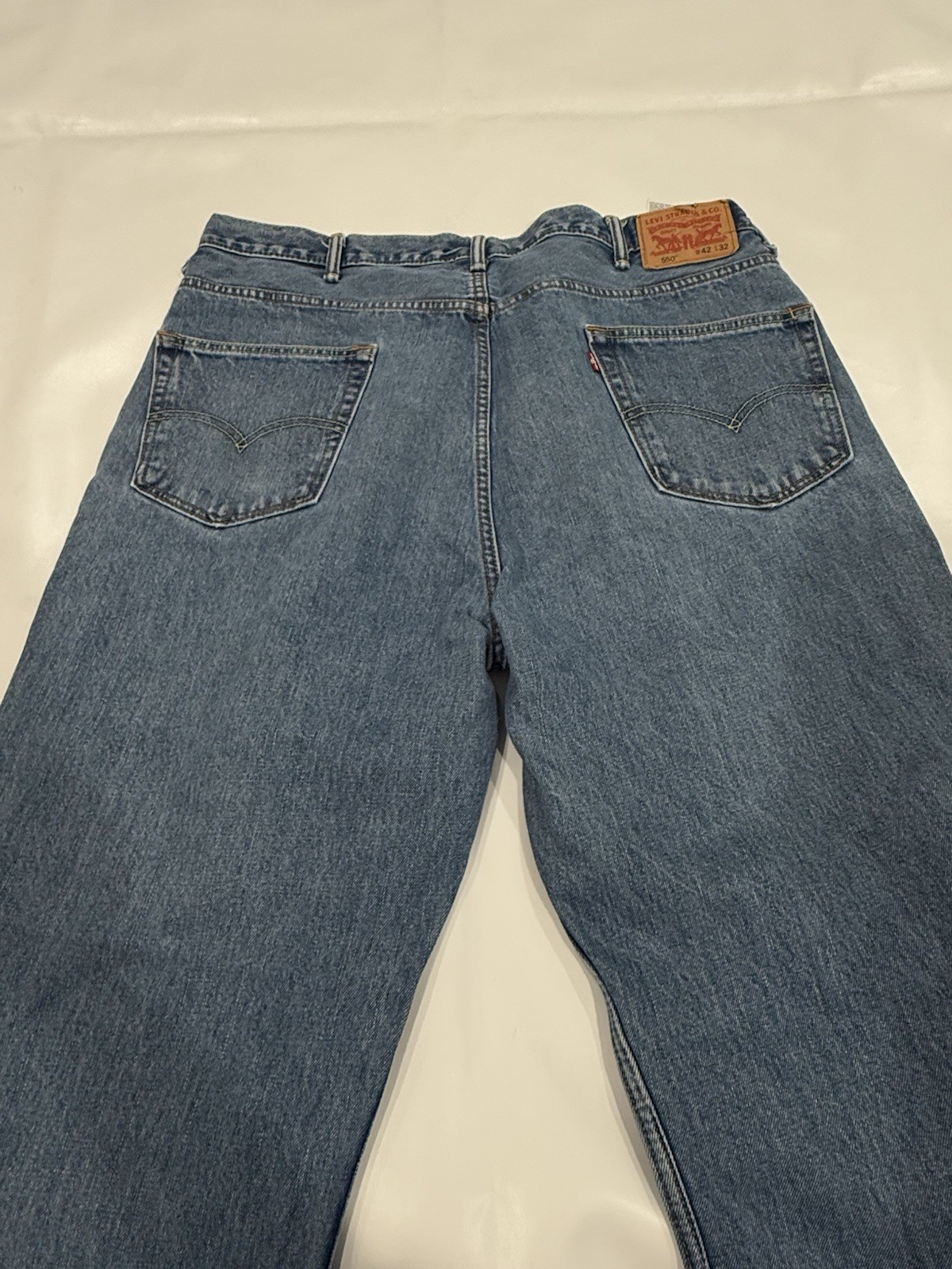 Levis 550 Straight Leg Stone washed Blue Denim Jeans Mens 42×32