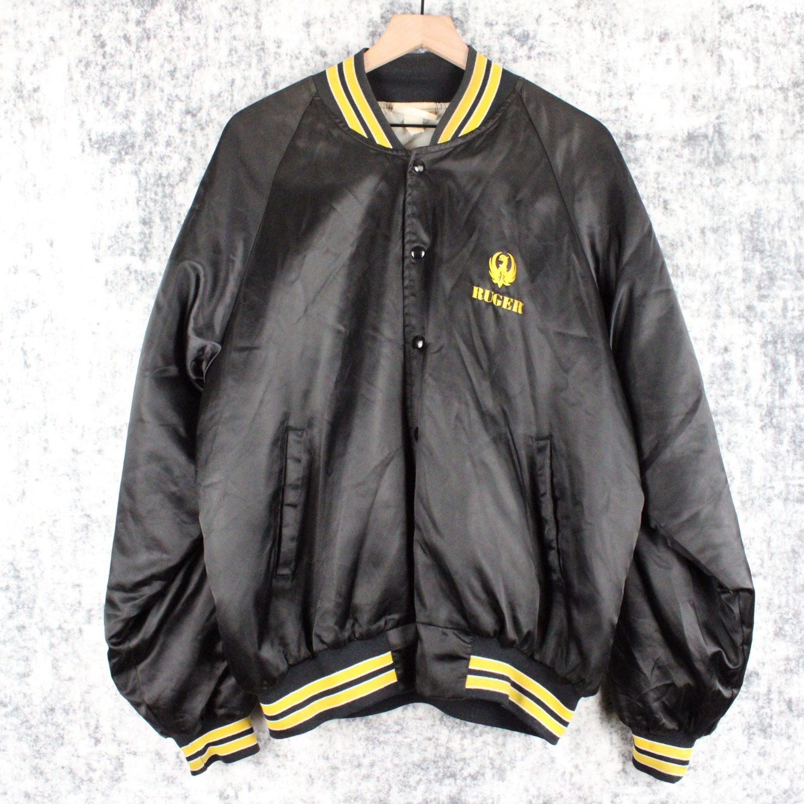 VTG RUGGER Hartwell Satin Bomber Jacket Men’s L Black Quilted Lined Snap USA