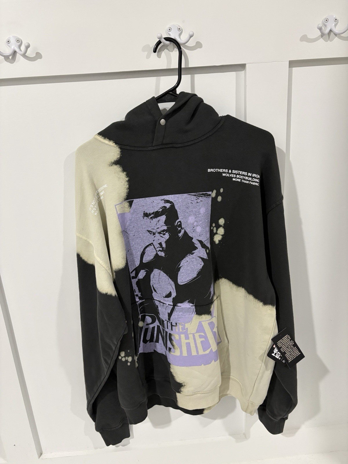 Darc Sport x Punisher Wolves Graphic Castle Gray Acid Wash Hoodie Men’s L
