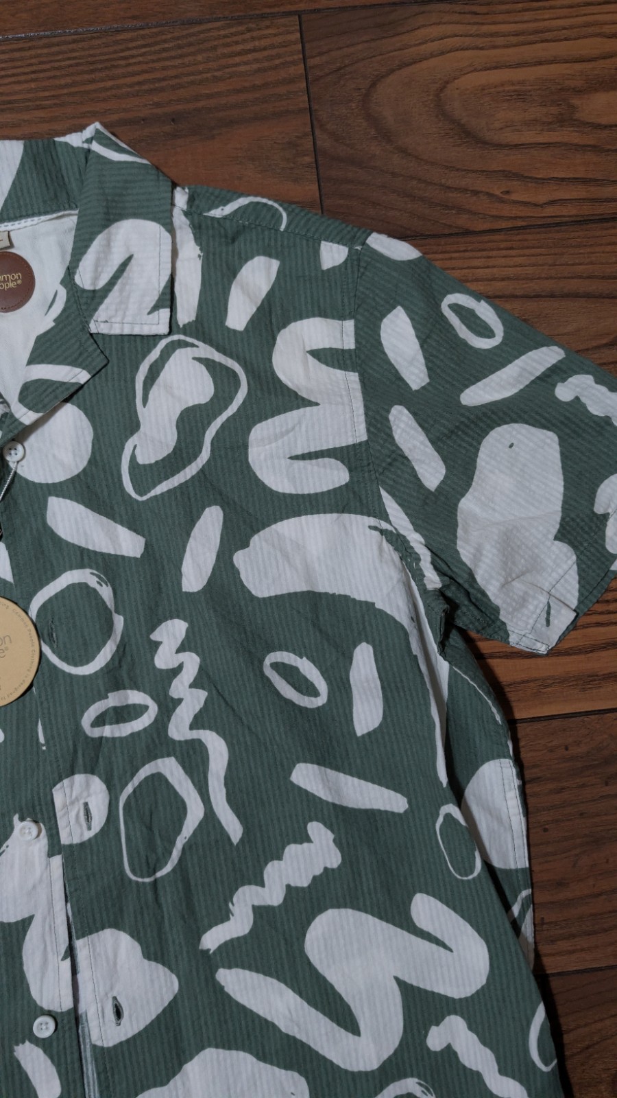Common People Textured Shirt Knit Collar Short Sleeve Button Up Size L NWT