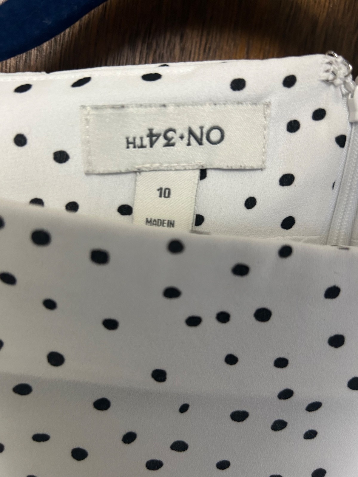 On 34th Women’s Mini Skirt Size 10 Print Geo Puzzle Black and White