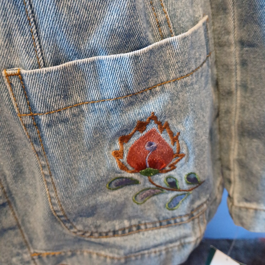 Harve Benard by Benard Holtzman Denim Jacket,embroidered Pockets NWT Size 10