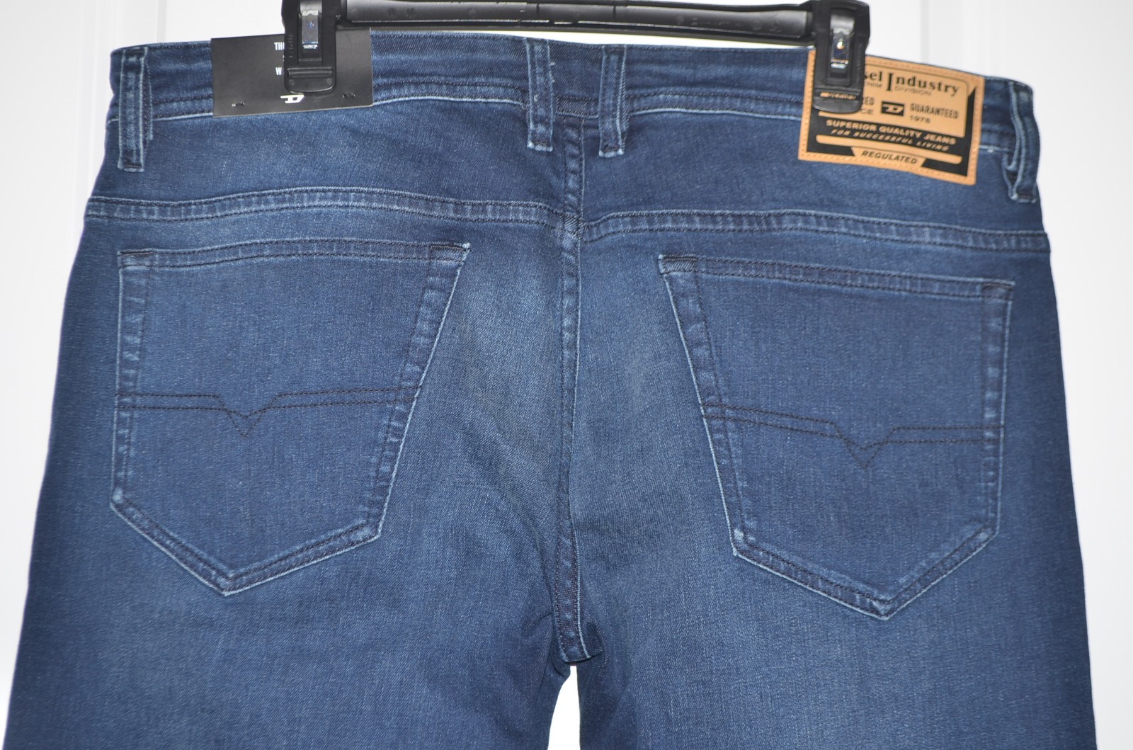 Diesel Thommer-R Slim Fit Jeans Mens 38×32 Mid Blue Denim RE067 MSRP$250