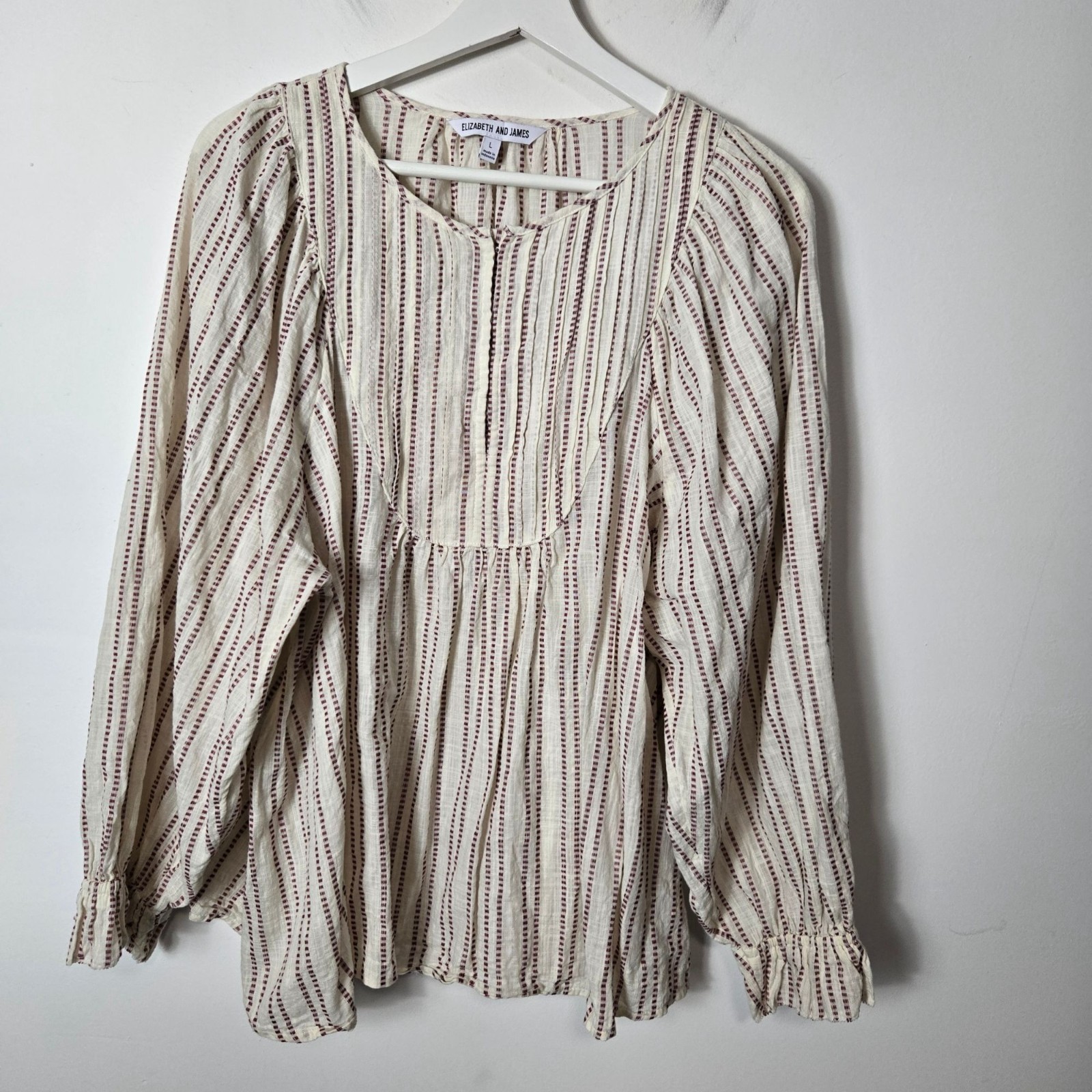 Elizabeth And James Size L Stripe Pintuck Peasant Blouse Red Cream Long Sleeves