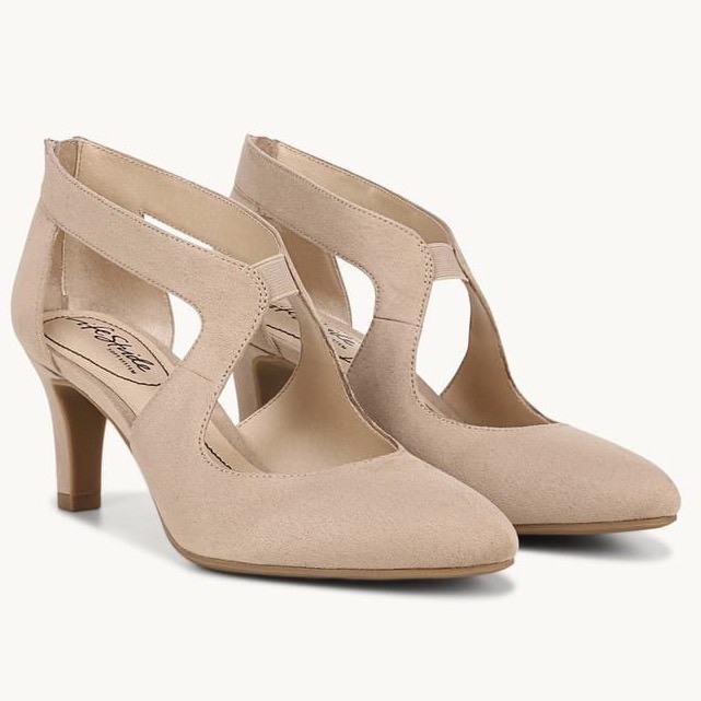 LifeStride Giovanna 2 Pump Dover Beige Faux Suede Almond Toe Back Zip Heel 8.5W