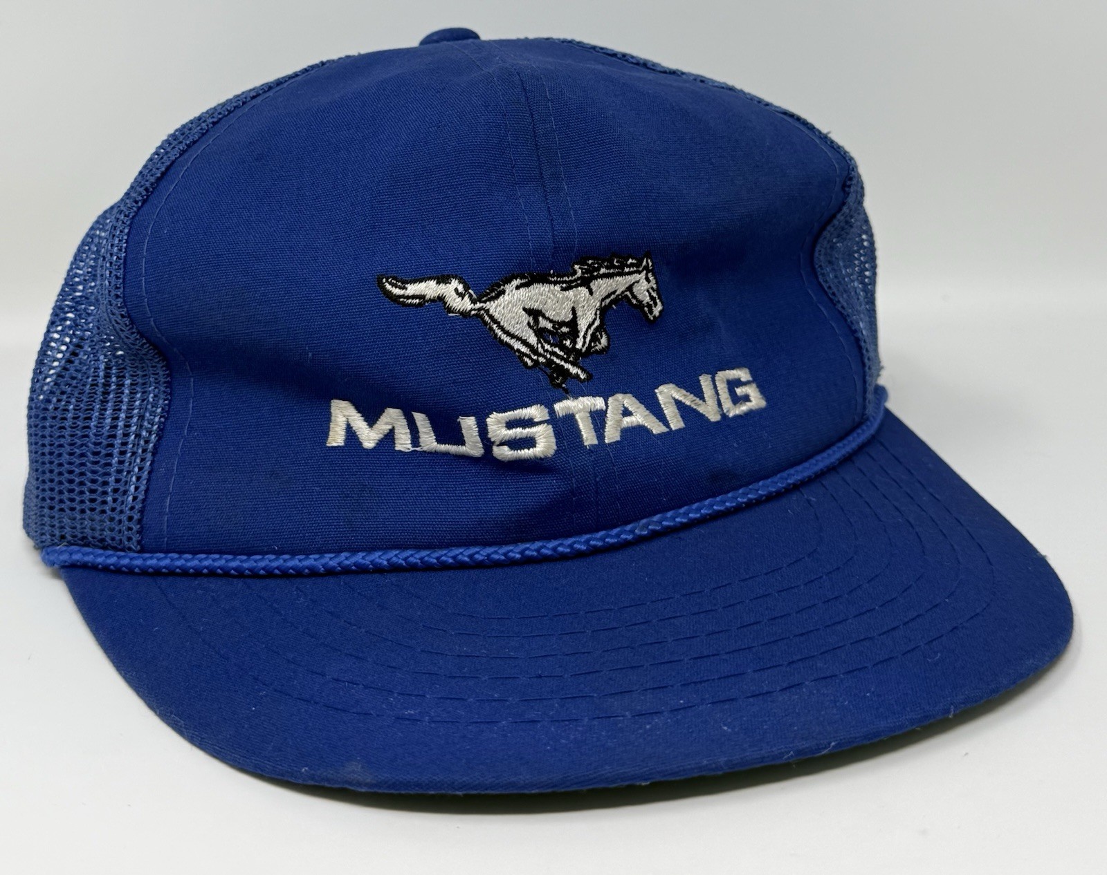 Ford Mustang Trucker Hat Cap Mesh Adults One Size CV Synthetic Vintage *READ*