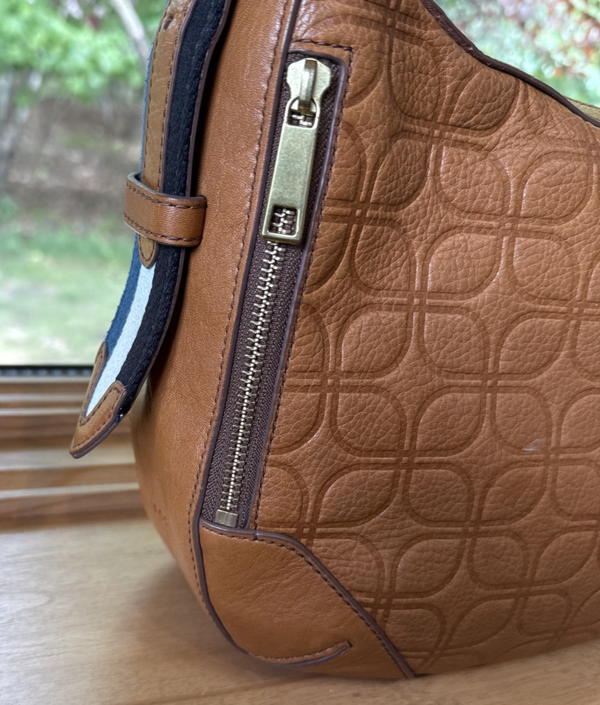 Fossil Hannah Signature Hobo Shoulder Bag Camel Tan Embossed Leather Brass