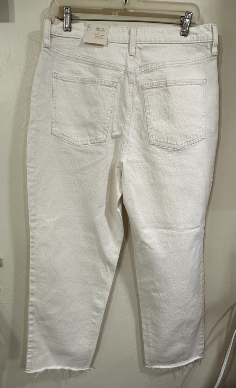 Universal Threads NWT Jeans 10REG 30R Distress Slashed Rough Hem 32×27″