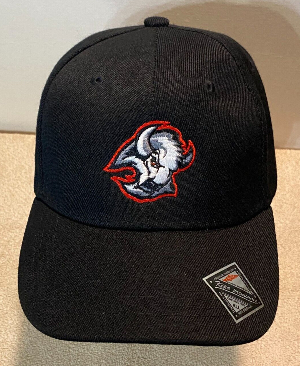 NWT BUFFALO SABRES GOATHEAD BASEBALL CAP ADJUSTABLE BLACK ONE SIZE KIPA PREMIUM