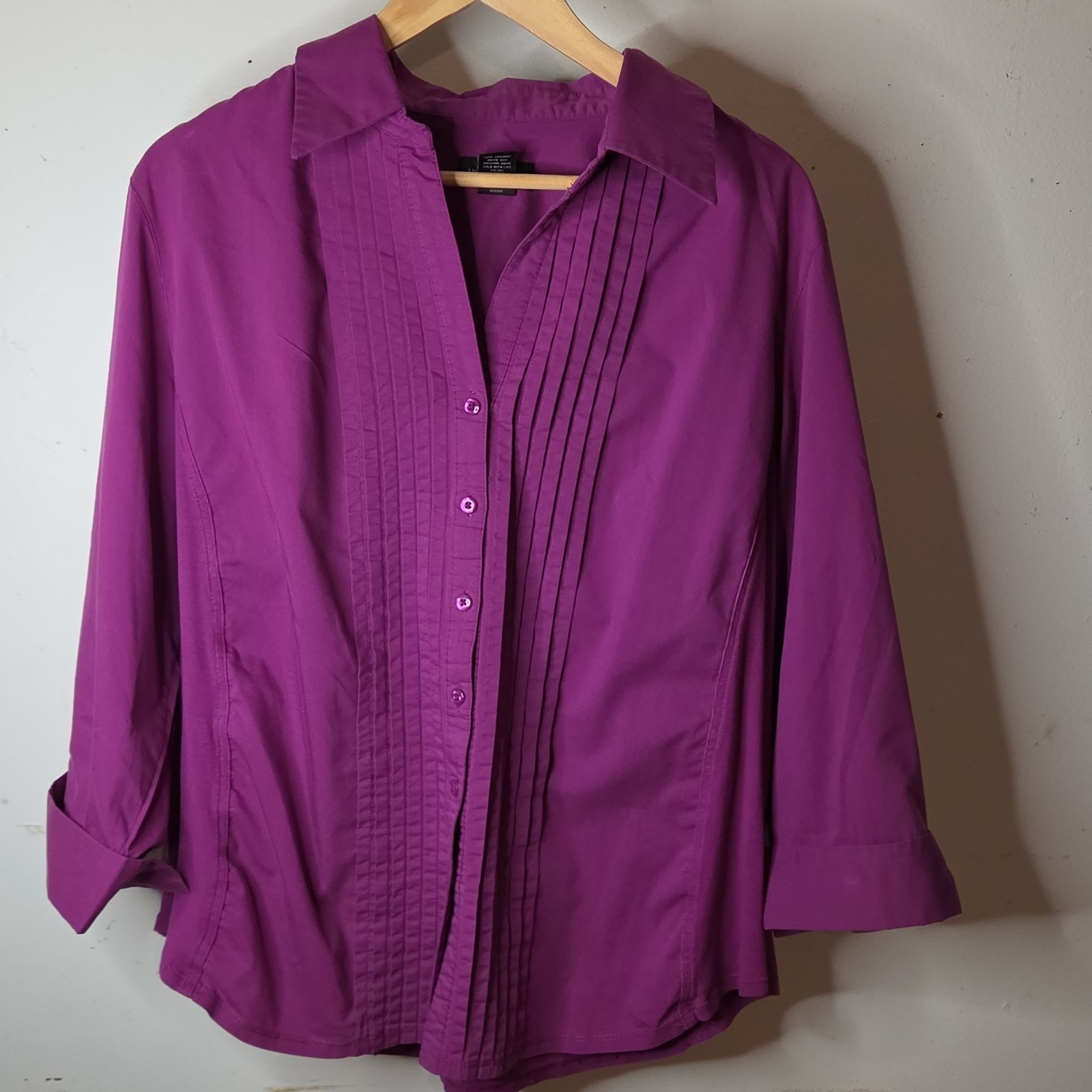 Investments Women’s Plus 3X Purple Pleated 3/4 Sleeve Button-Down Blouse