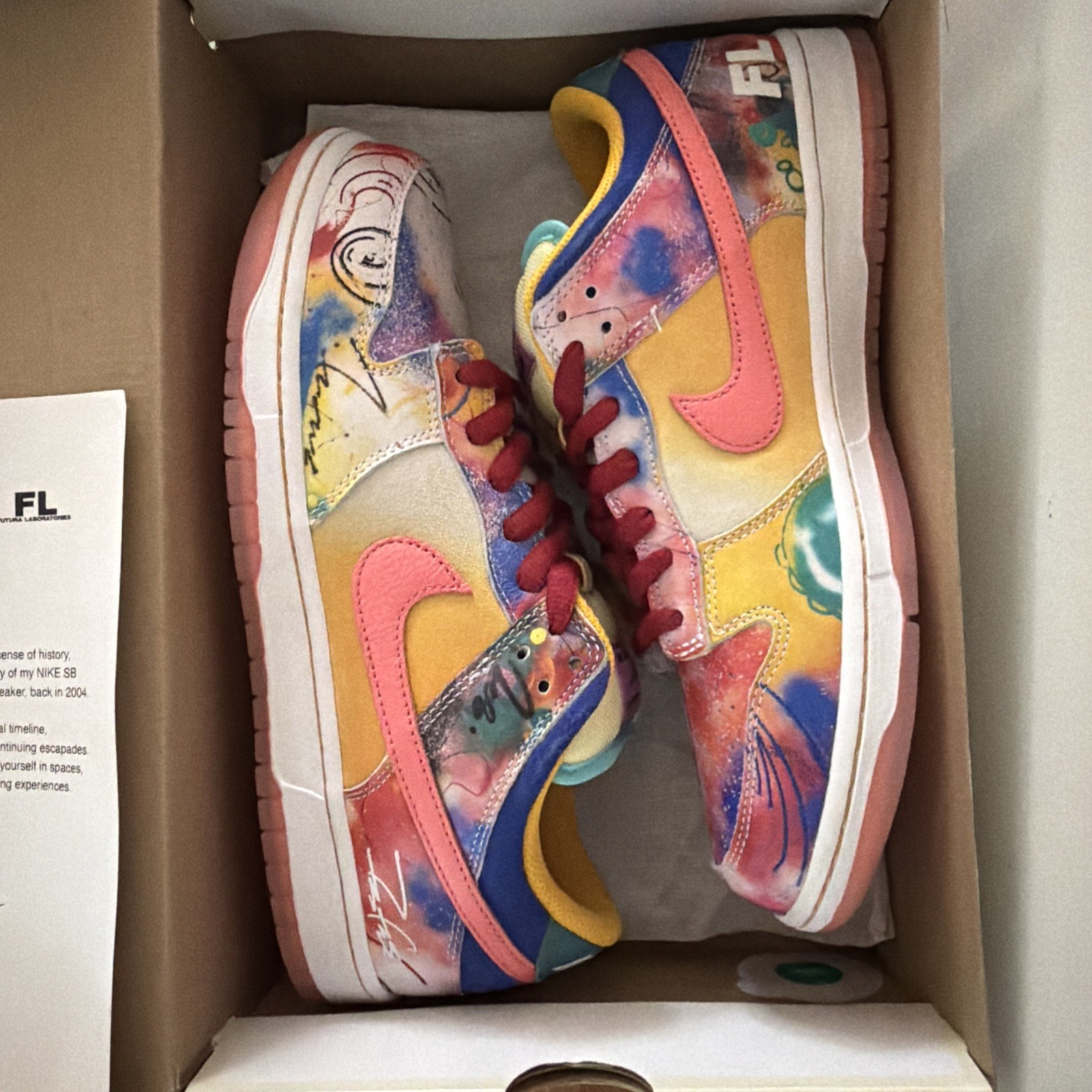 Size 10 – Futura Laboratories x Nike Dunk SB Friends & Family Low Sunblush