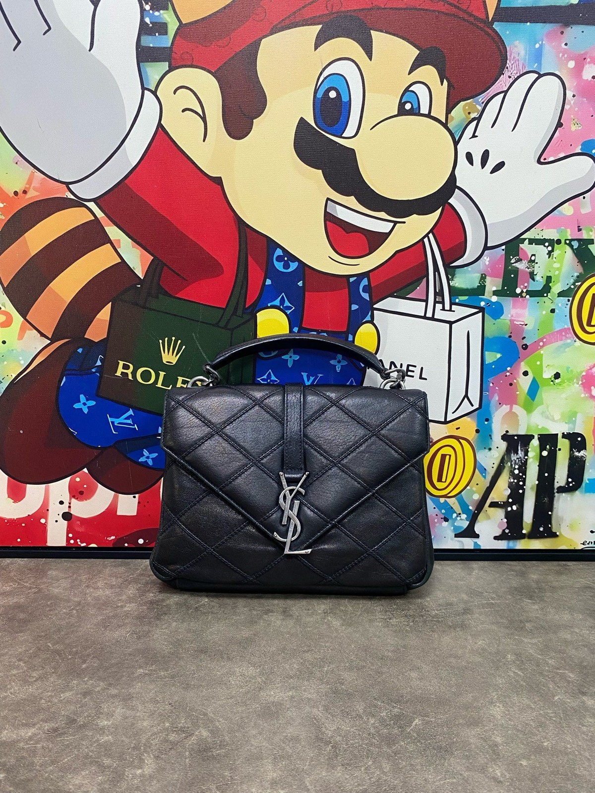 Saint Laurent Envelope Messenger Flap Black Quilted Leather SHW Crossbody Auth