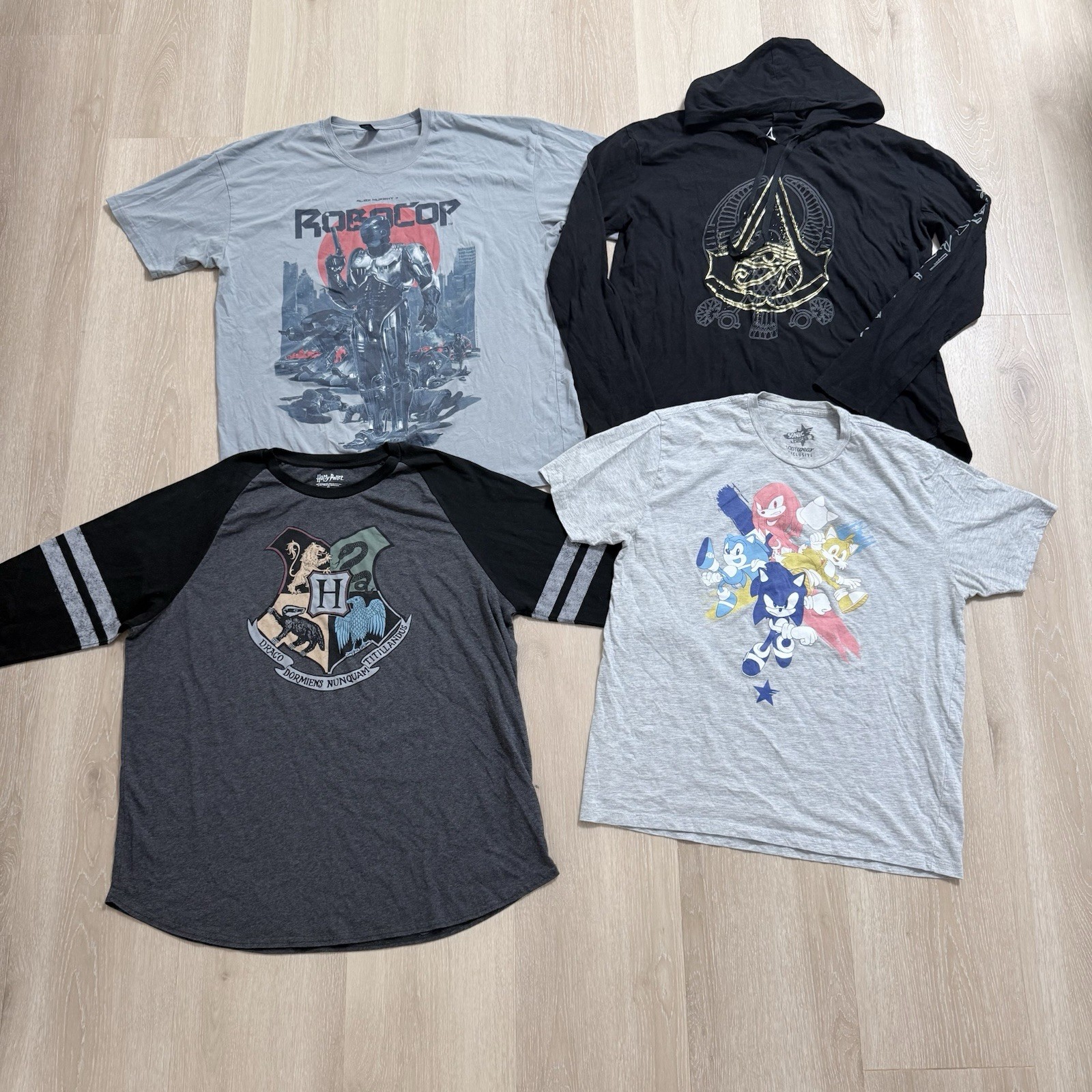 Loot Crate XL Lot (4) Robocop Assassin’s Creed Sonic Harry Potter Gamer Graphic