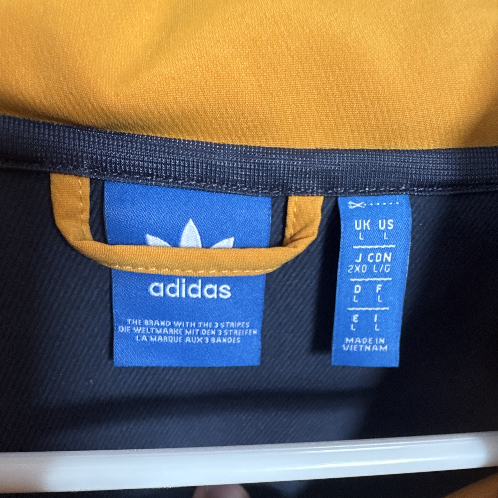 adidas Originals vintage Men’s Half-Zip Jacket L Yellow/Blue striped Colorblock