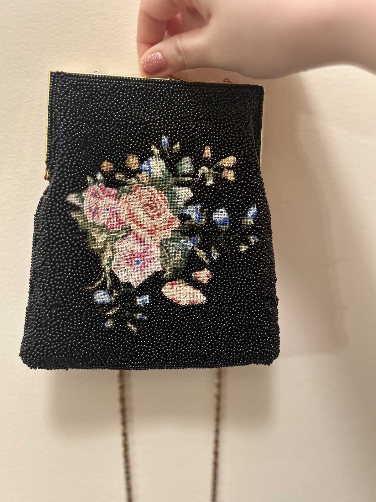 Vanessa Black Beaded Floral Shoulder Bag Kiss Lock Chain Strap Gold Hardware