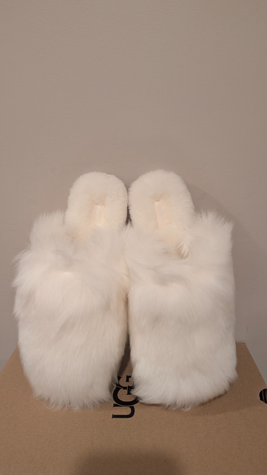 Ugg Australia Women’s Scuffette Chalet Slippers Size 9 NIB