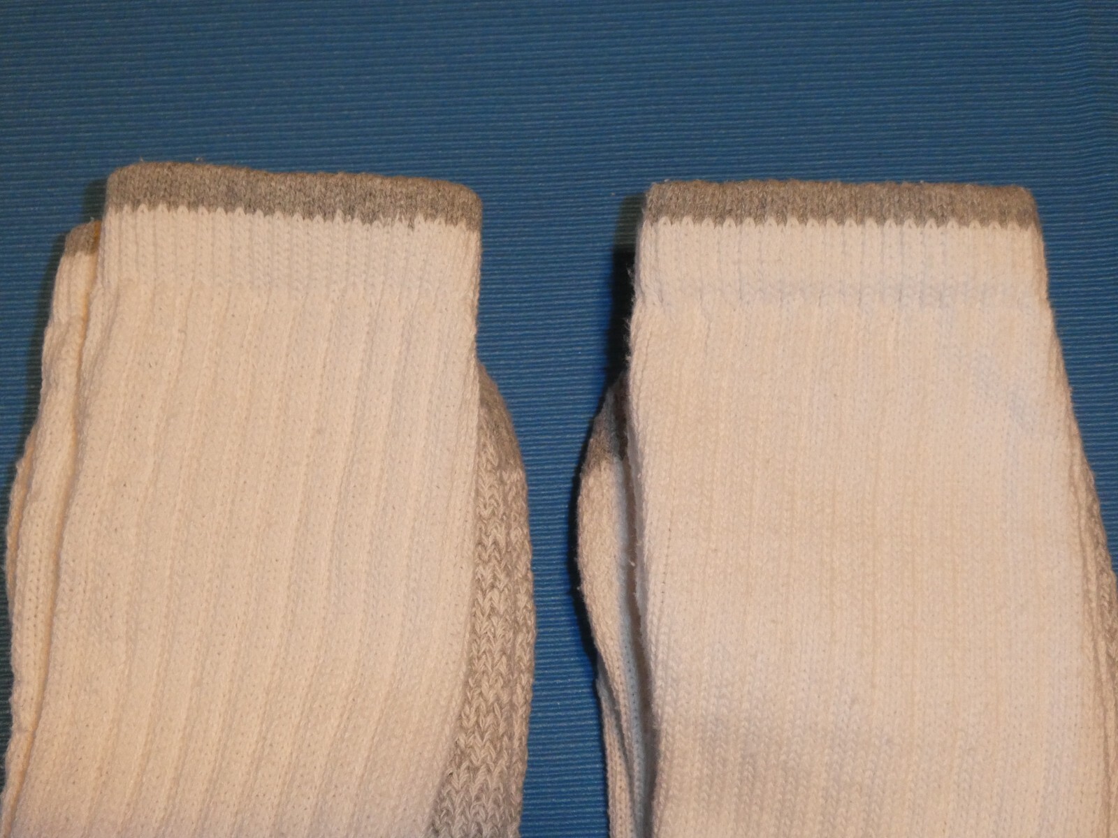 2 PAIR MENS HEAVY DUTY STEEL TOE WORK BOOT WHITE CREW SOCKS /CUSION SOLES SIZE L