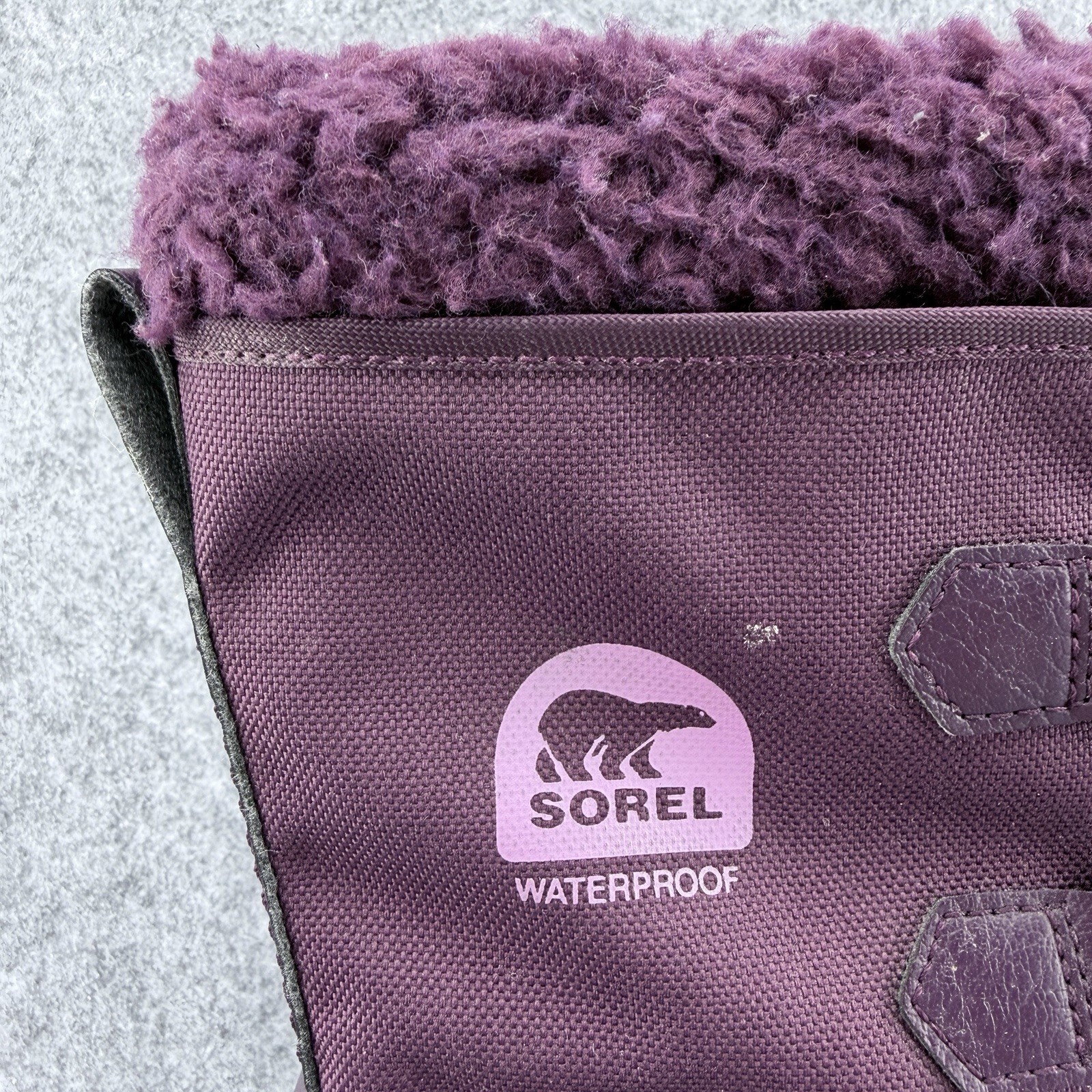 Sorel Waterproof Faux Fur Adjustable Lined Boot Women’s Size 5 Purple NY1879-562
