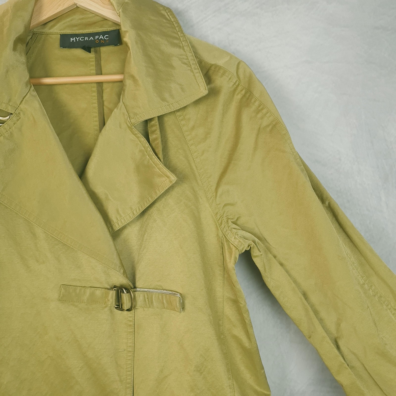 Mycra Pac Coat Womens P 6-8 Green Twill Buckle Trench Lightweight Belted