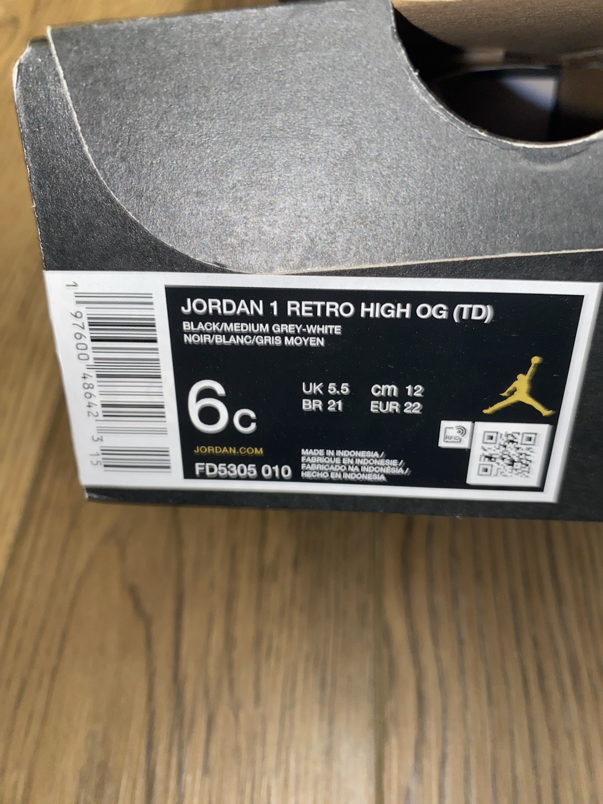 Jordan 1 Retro High OG TD High Top Sneaker Black/Medium Grey/White 6C