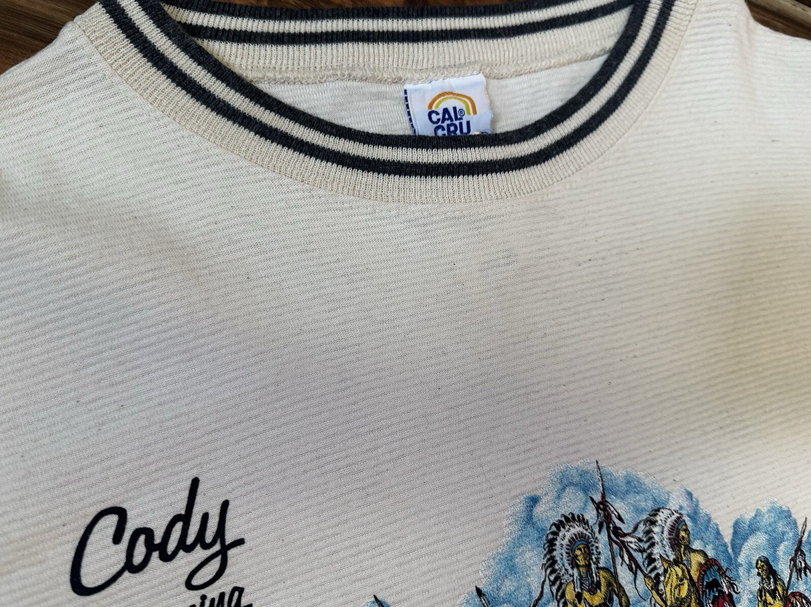 Vintage NEW Cal Cru Native American Tee Men’s XL Cody Wyoming Textures Short Slv