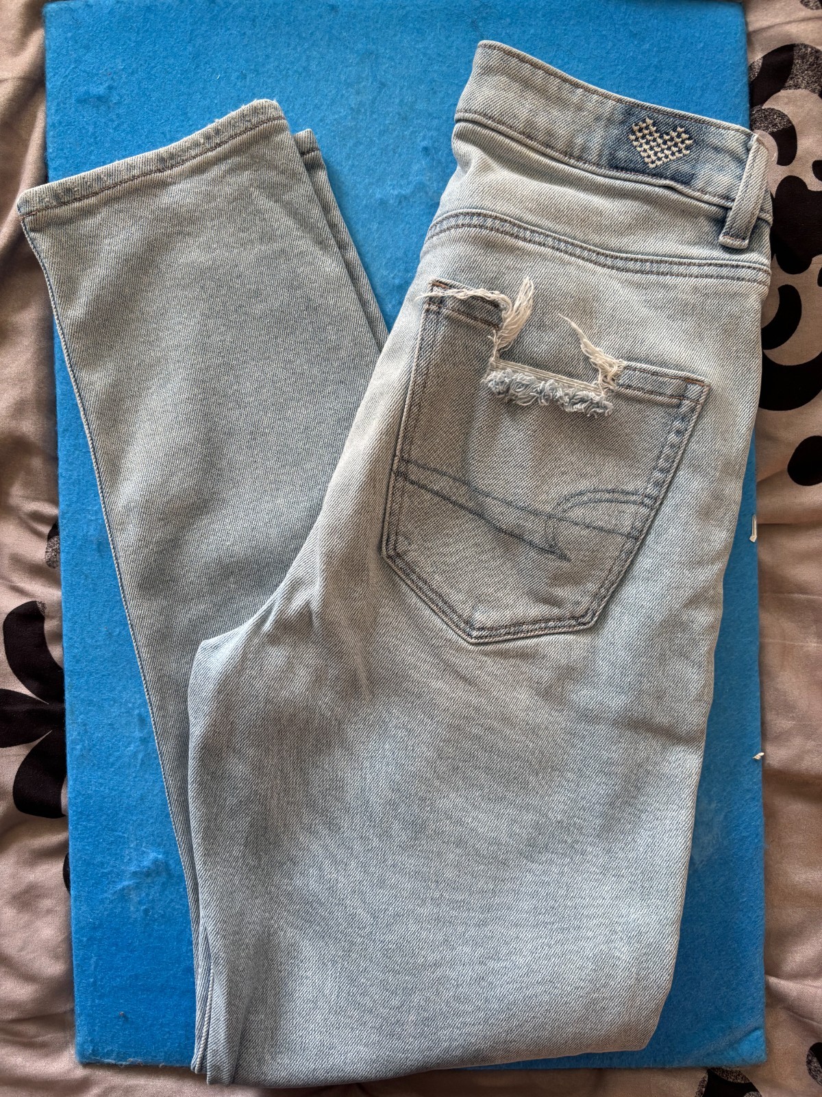AE Stretch High V-Rise Mom Jean