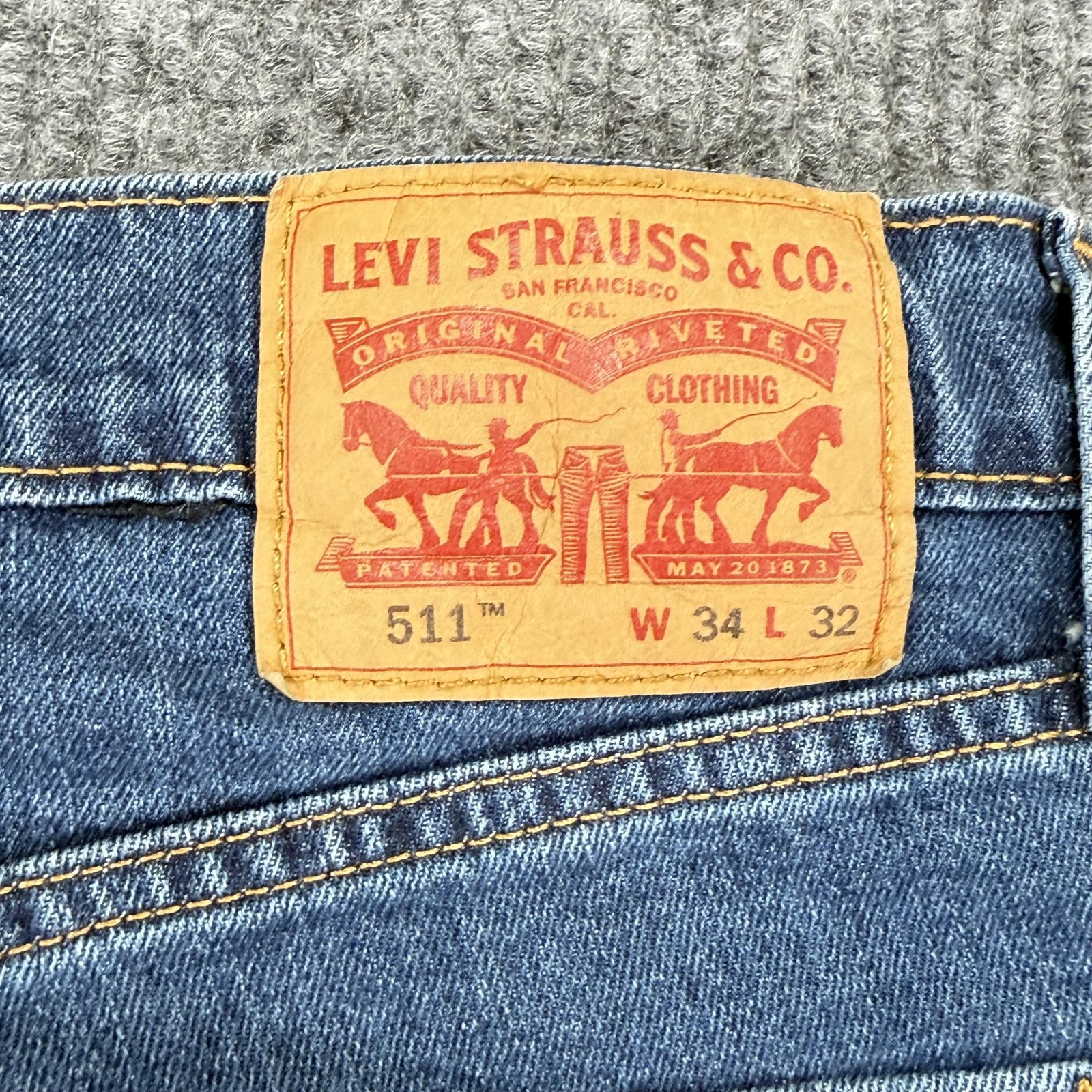 Levis 511 Jeans Mens 34×32 Blue Medium Wash Slim Straight Stretch Denim Casual