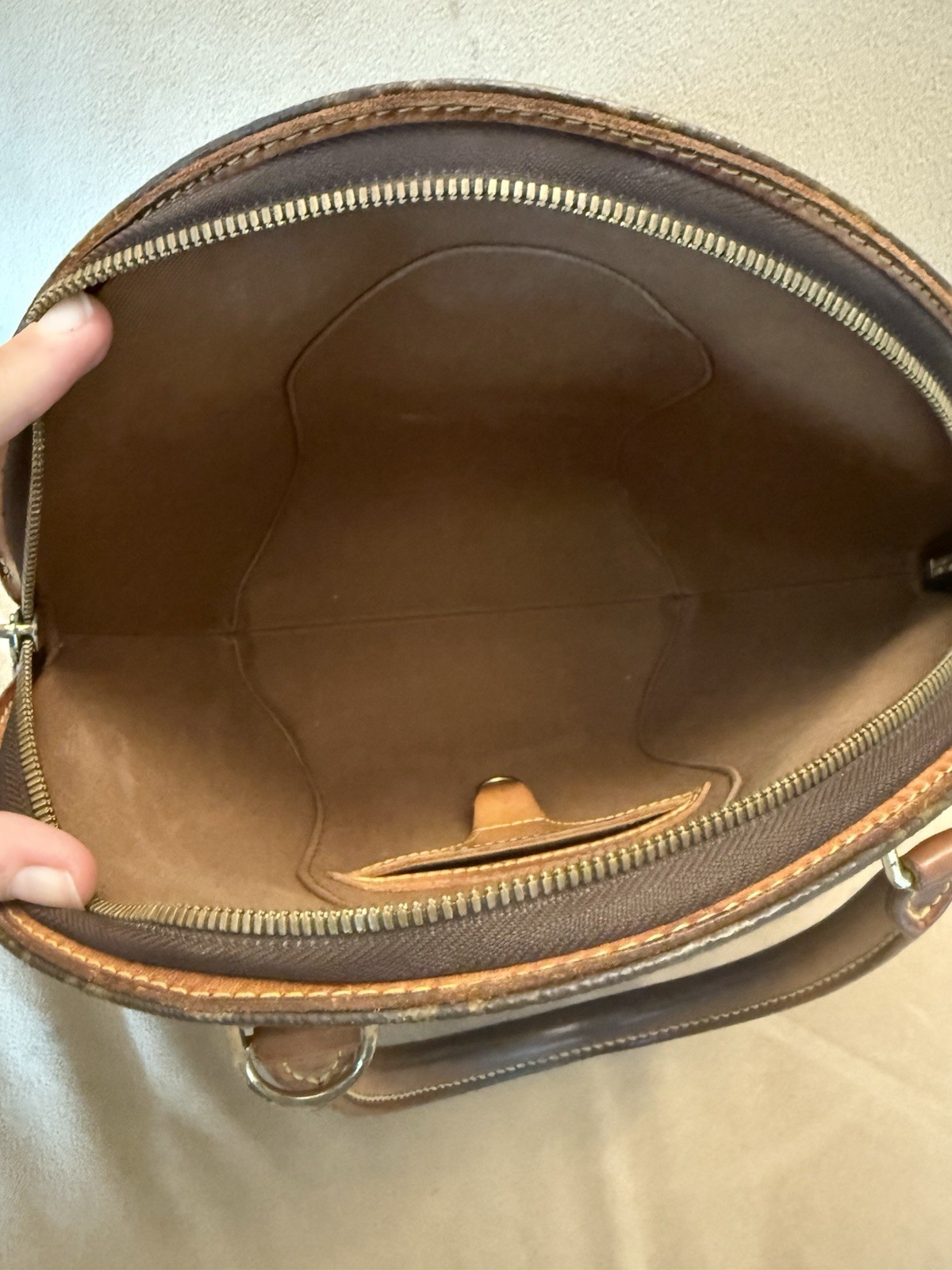 Louis Vuitton Monogram Ellipse PM