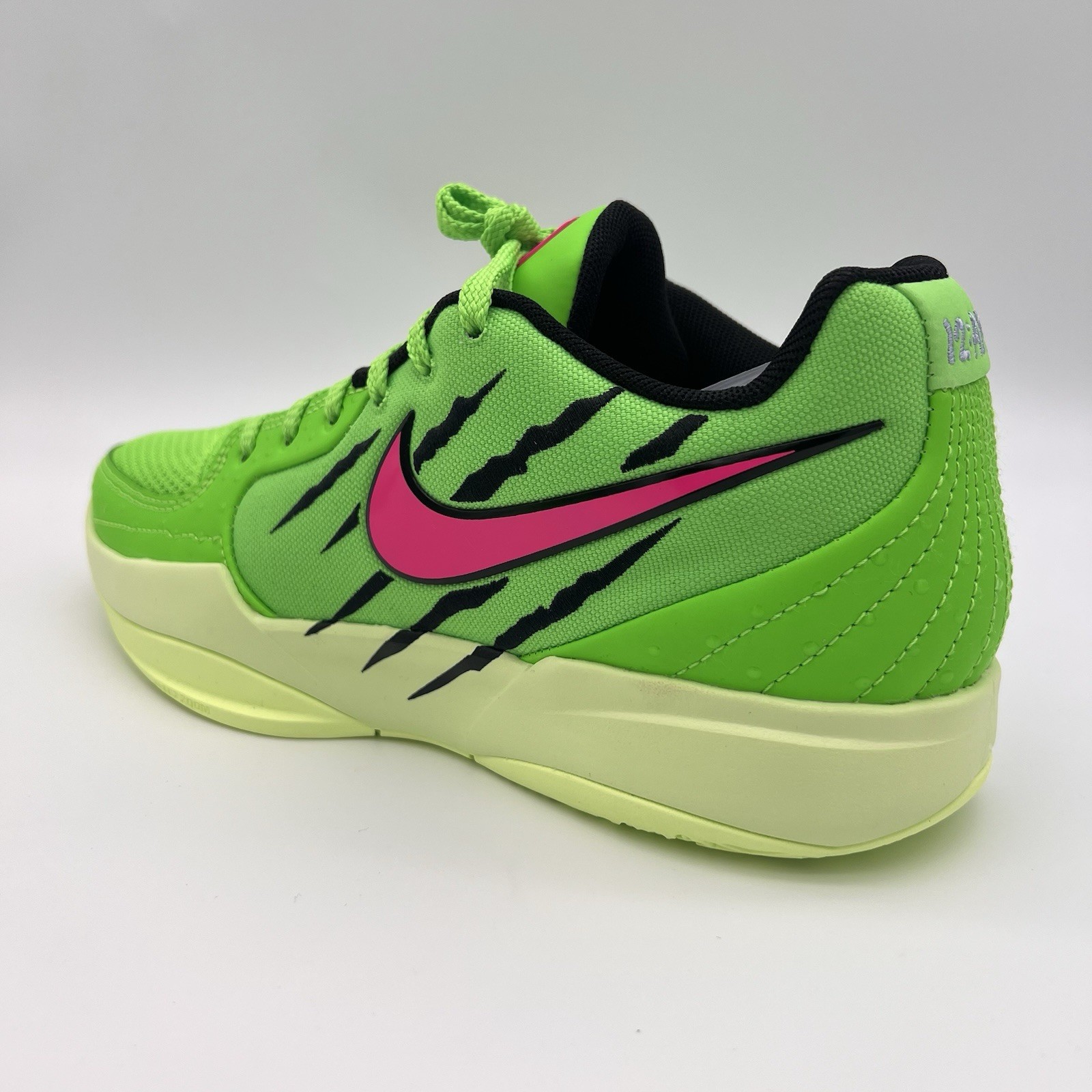 New Men’s Size 6.5 Nike Ja 2 NRG NY Green Strike Hyper Pink Black IB8235-300